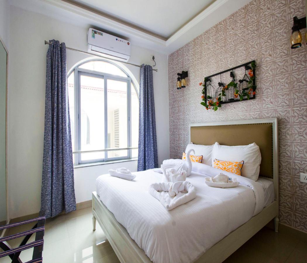 Span Suites & Villa Morjim Eksteriør bilde